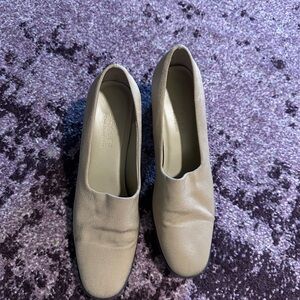 LizFlex by Liz Claiborne Concord Microfiber Heels